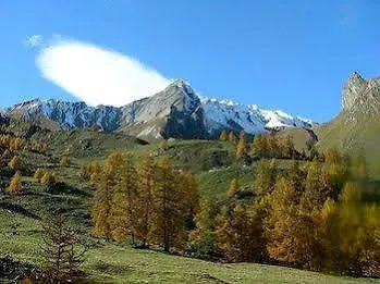 بيت ضيافة Grand Golliat